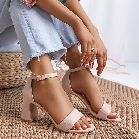 Béžové dámské sandály na vysokém podpatku Maniza - obuv