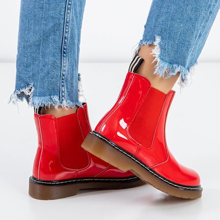Červené lakované dámské boty značky Matens - Footwear