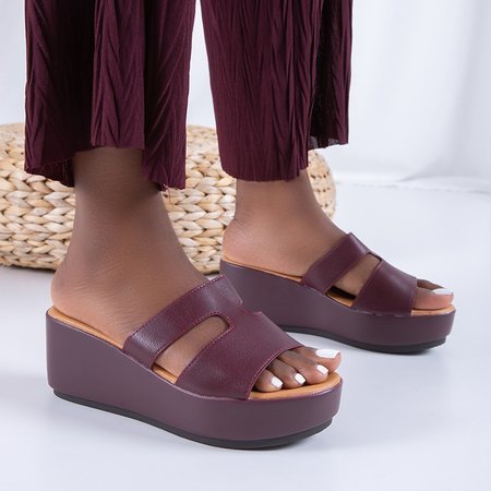 Kaštanové a fialové dámské klínové sandály Sliva - obuv