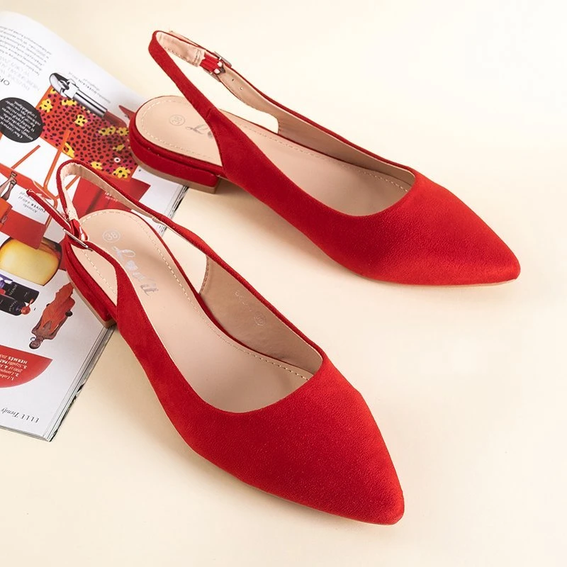 OUTLET Červené dámské ploché sandály Amaret - boty