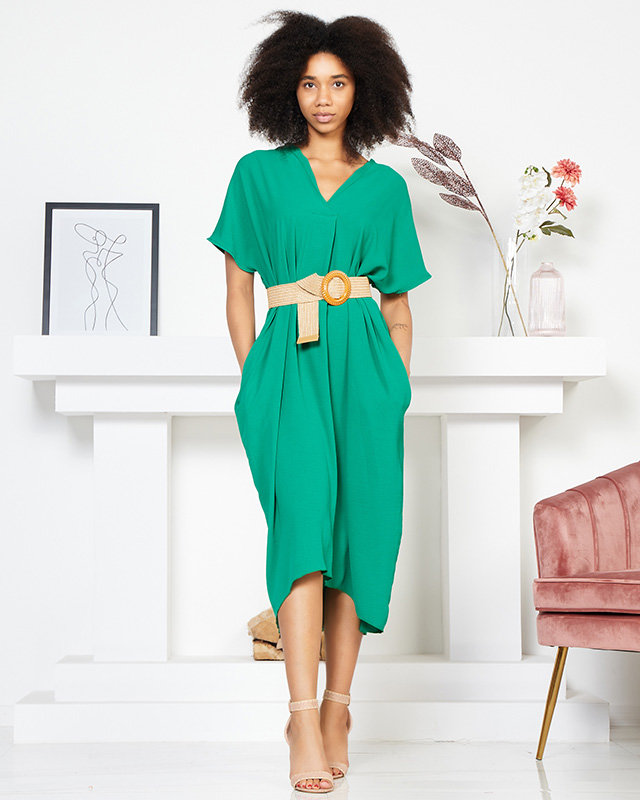 Tmavě zelené dámské oversize šaty s páskem - Oblečení