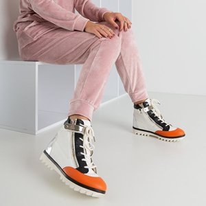 Bílé sportovní kotníkové boty s lakovanou povrchovou úpravou Krillas - obuv