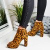 Boty na sloupku s leopardím střihem Marisha - obuv