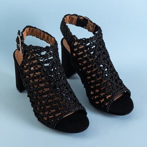 Černé dámské prolamované sandály na postu Bettina - obuv