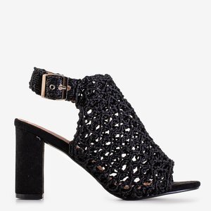 Černé dámské prolamované sandály na postu Bettina - obuv