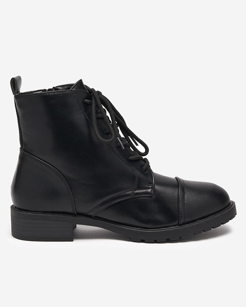 Černé dámské šněrovací kozačky na plochém podpatku značky Verasi - Footwear