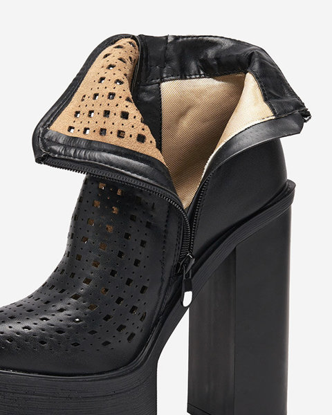 Černé prolamované dámské kozačky na sloupku Elangel-Footwear