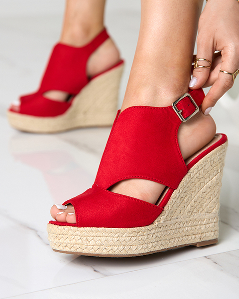 Červené eko semišové dámské sandály na klínku Devof - Footwear