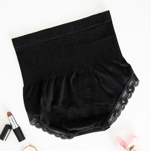 Dámské kalhotky v černé barvě - Spodní prádlo