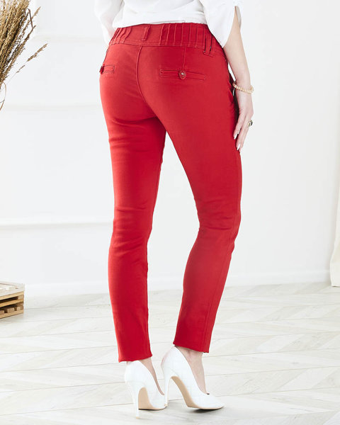 Dámské látkové kalhoty s nízkým pasem v červené barvě - Oblečení