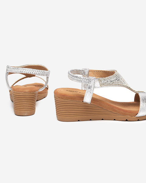 Dámské sandály na klínovém podpatku ve stříbrné barvě Serrifo- Footwear