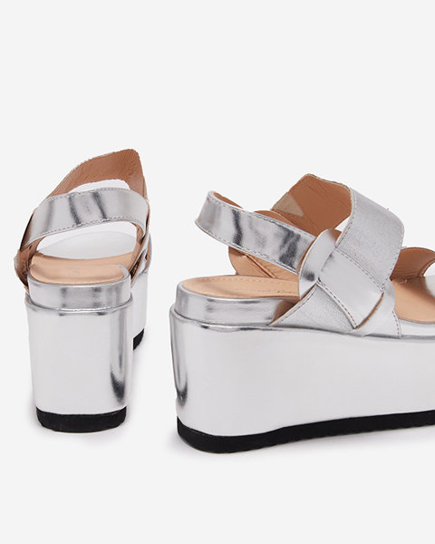 Dámské stříbrné sandály z eko kůže na platformě Kosall-Footwear