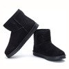 Emo černé izolované sněhové boty - obuv
