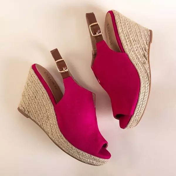 Fuchsiové dámské klínové sandály Clowse - boty