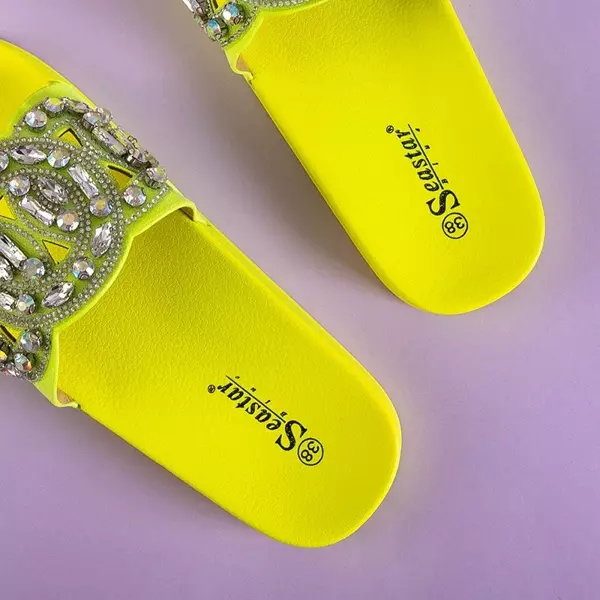 Neon žluté gumové pantofle s ornamenty Masandra - obuv