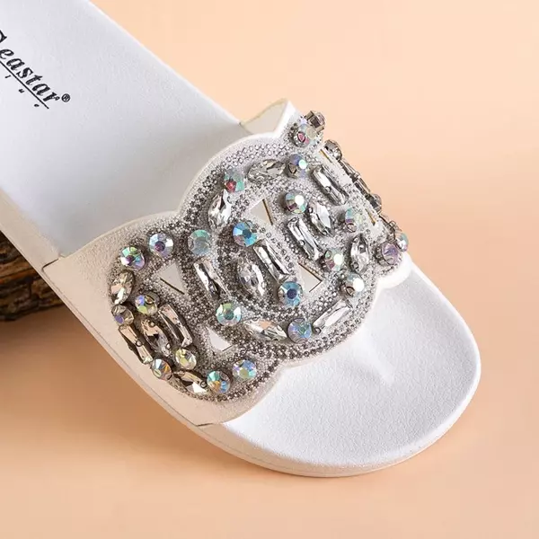 OUTLET Bílé gumové pantofle s ornamenty Masandra - obuv