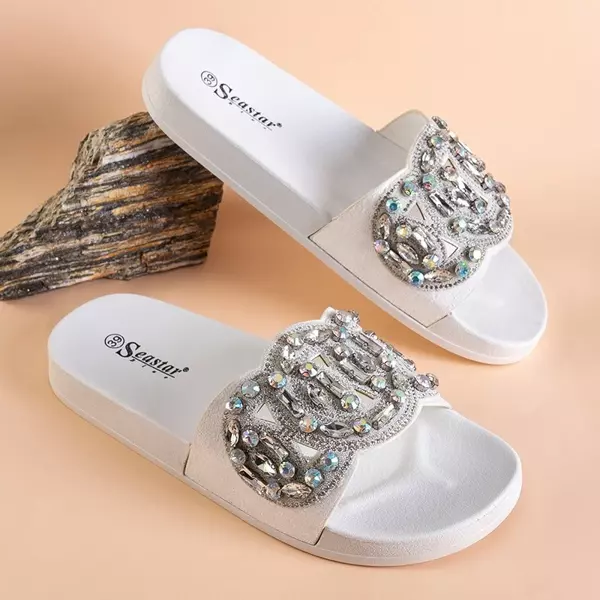 OUTLET Bílé gumové pantofle s ozdobami Masandra - Obuv