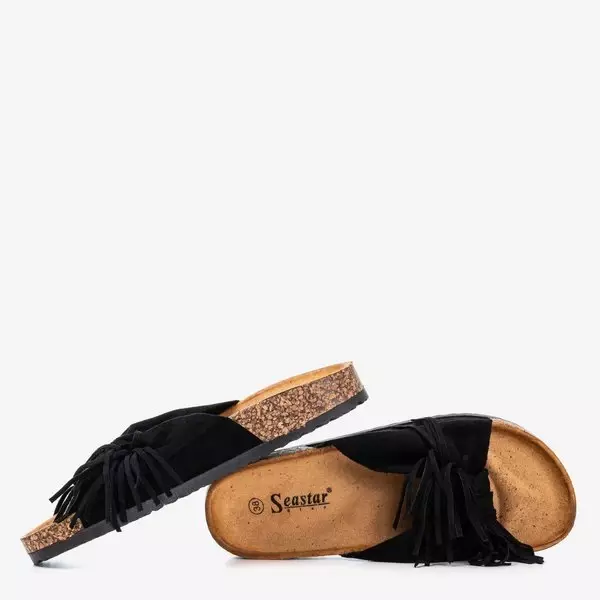OUTLET Černé a hnědé dámské pantofle s třásněmi Amassa - obuv
