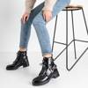 OUTLET Černé dámské boty s přezkami Ermite - Footwear