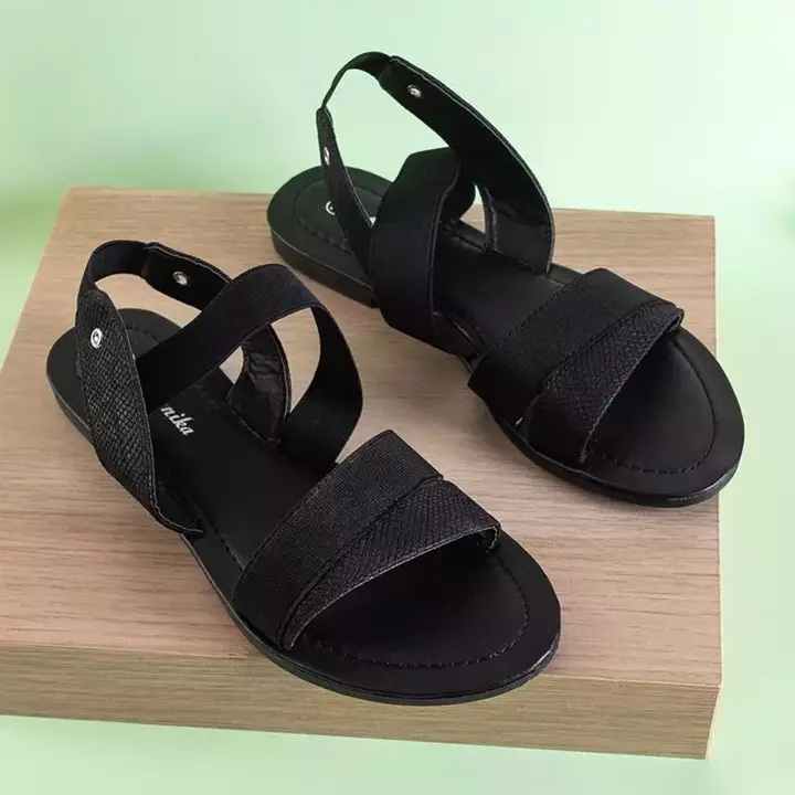 OUTLET Černé dámské sandály Velia - obuv