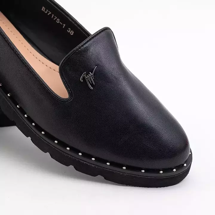 OUTLET Černé klasické dámské mokasíny Feliz - boty