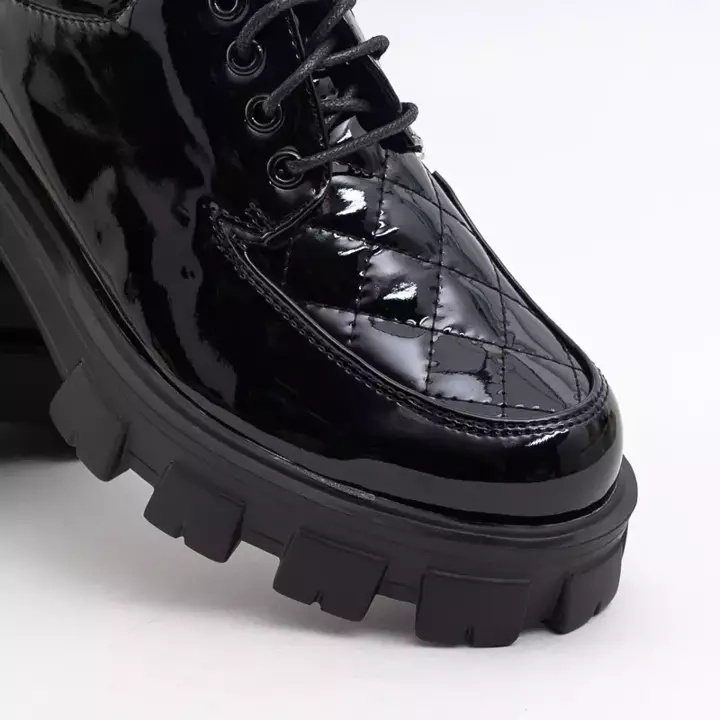 OUTLET Dámské černé lakované boty Diaz - Obuv
