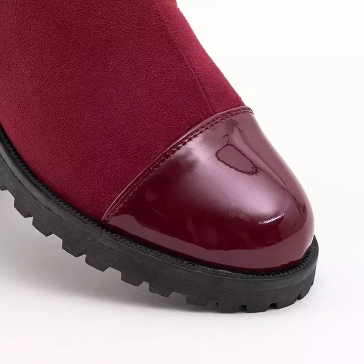 OUTLET Dámské červené boty s lakovanými vložkami do obuvi Liwbu