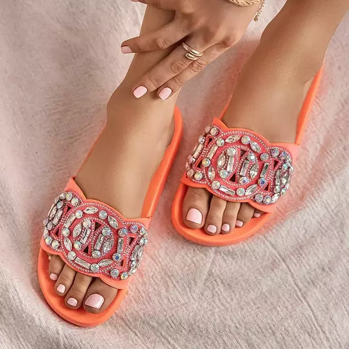 OUTLET Korálové gumové pantofle s ozdobami Masandra - Obuv