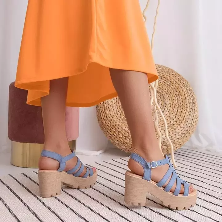 OUTLET Modré dámské sandály na vysokém podpatku Tamianka - Obuv