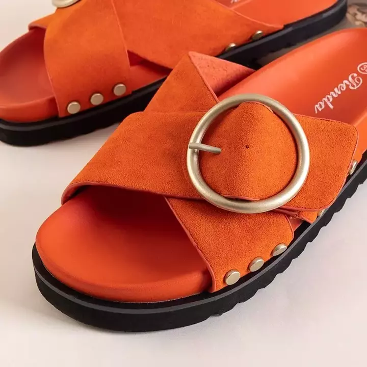 OUTLET Oranžové dámské pantofle s přezkou Ripi - Obuv