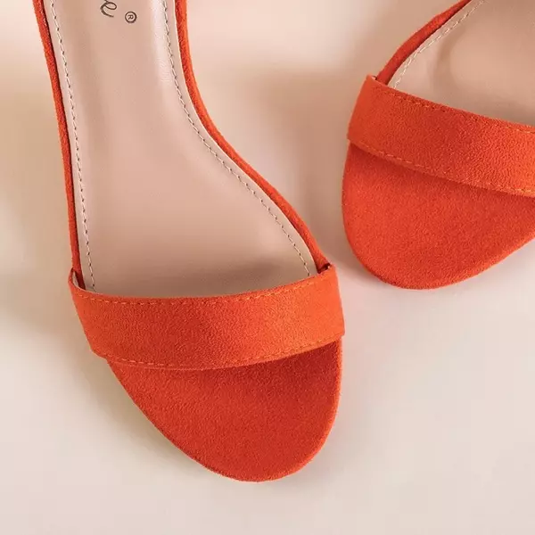 OUTLET Oranžové dámské sandály na sloupku Anniet - Obuv
