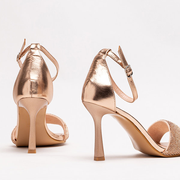 OUTLET Růžové a zlaté dámské sandály na vysokém podpatku Enedi - Obuv
