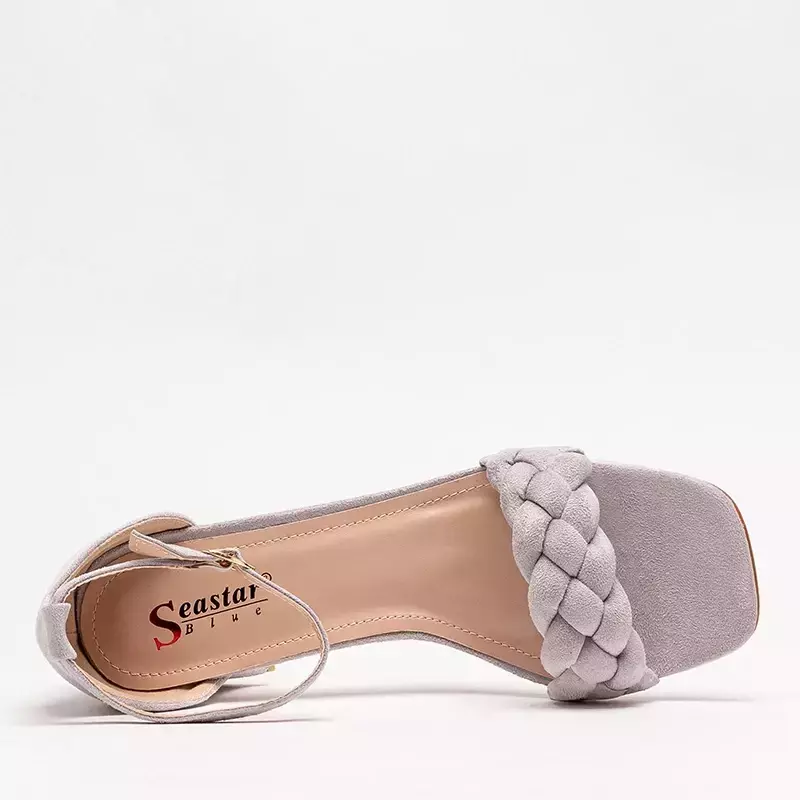 OUTLET Šedé dámské sandály se zdobeným páskem Venesi - Boty