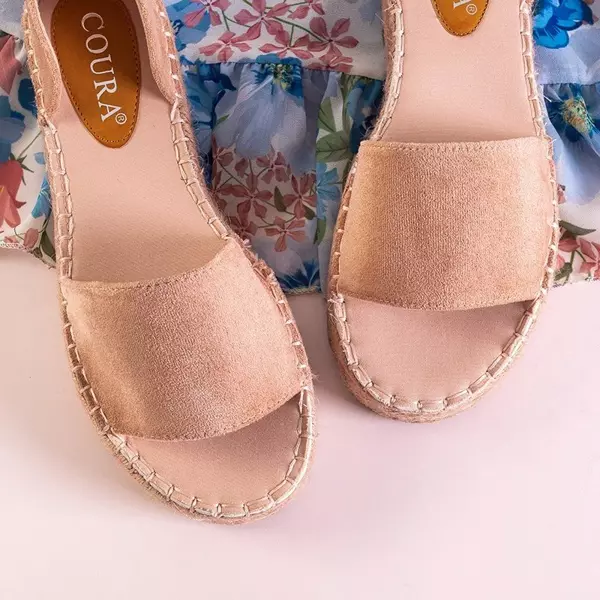 OUTLET Světle růžové dámské sandály na platformě Sitra - obuv