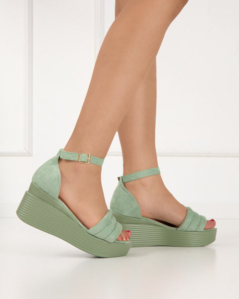 OUTLET Zelené dámské sandály na klínku Okita - Boty