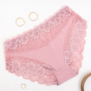 Růžové dámské kalhotky s krajkou PLUS VELIKOST - Spodní prádlo