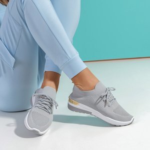 Vliv šedé dámské sportovní obuvi - obuvi