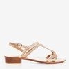 Zlaté dámské sandály s nízkým podpatkem Treunia - Obuv 1