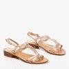 Zlaté dámské sandály s nízkým podpatkem Treunia - Obuv 1