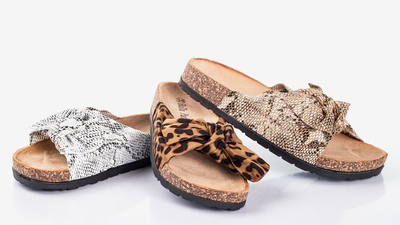 Bílé dámské žabky s mašlí a'la hadí kůže Sunshine - Footwear 1