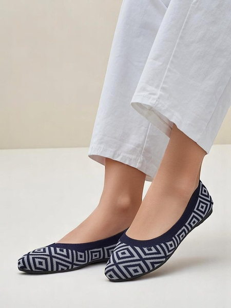 Royalfashion Textilní dámské baleríny s geometrickým potiskem Metric