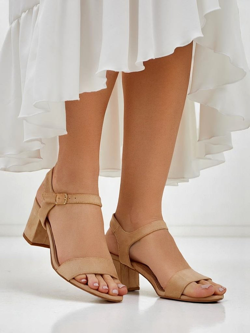 Royalfashion жіночі сандалі з еко‑замші Quarter