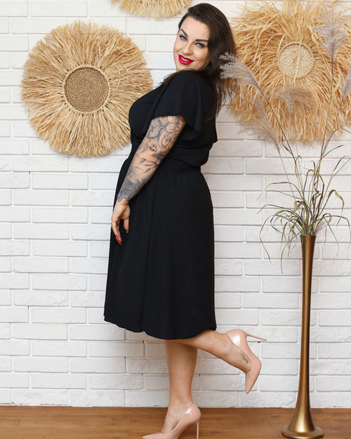 Жіноча чорна сукня PLUS SIZE - Одяг