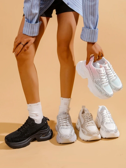 Royalfashion Жіночі спортивні кросівки з стразами Bloss