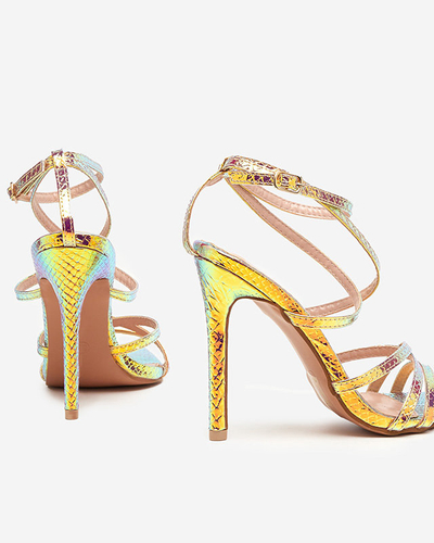 Holografické sandály na podpatku z růžového zlata od Georio - Footwear