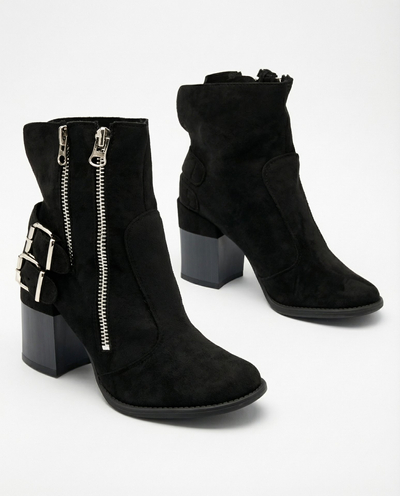 Royalfashion Dámské černé kozačky se zdobením Feirrgo