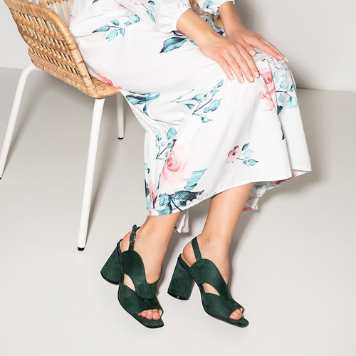 Зелені жіночі босоніжки на підборах Biserka