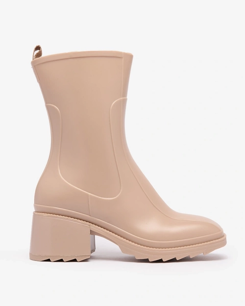 Royalfashion Бежеві матові жіночі напівчеревики a'la Tentiris