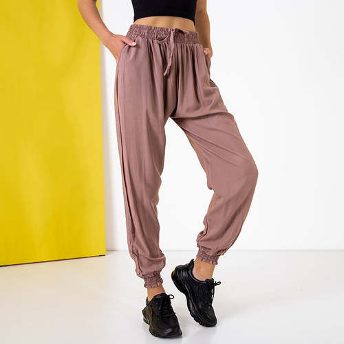 Коричневі жіночі штани