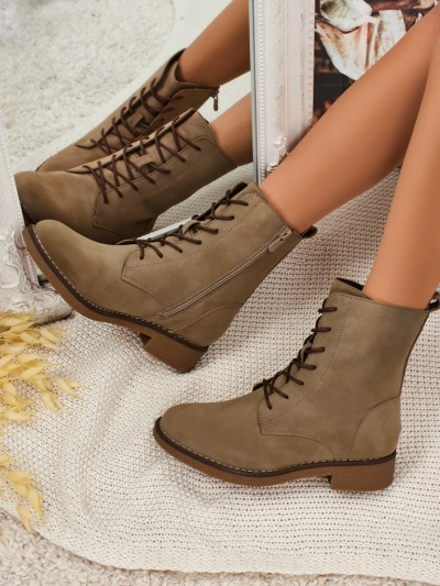 Eko kožené matné šněrovací kotníkové boty Treviline